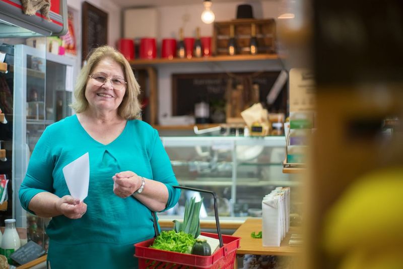 Four Weeks of Meal Kits Versus Cooking From Aldi: The Math
